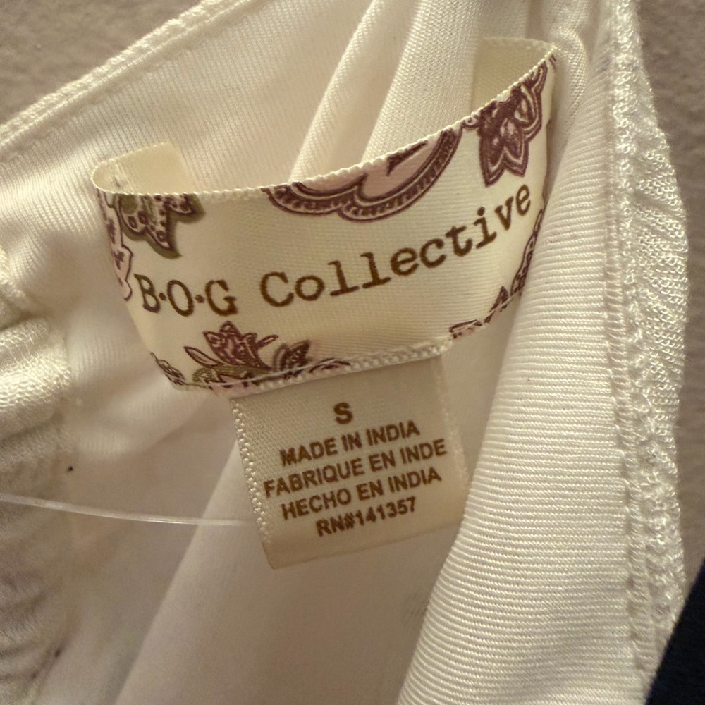 B.O.G Collective White Blue Ikat Peplum Camisole Top with Tassel Back Small - Picture 5 of 5